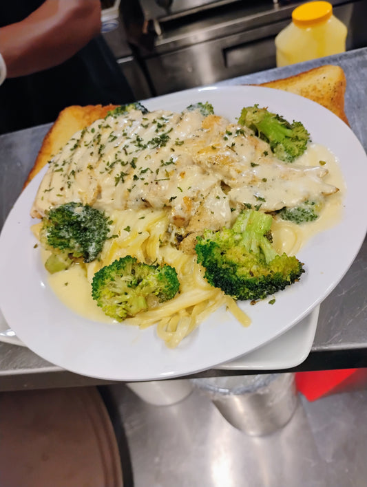 Broccoli Chicken Alfredo